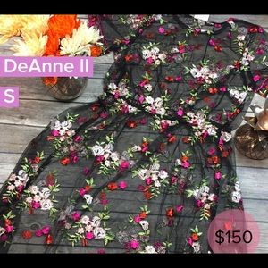 LuLaRoe DeAnne II